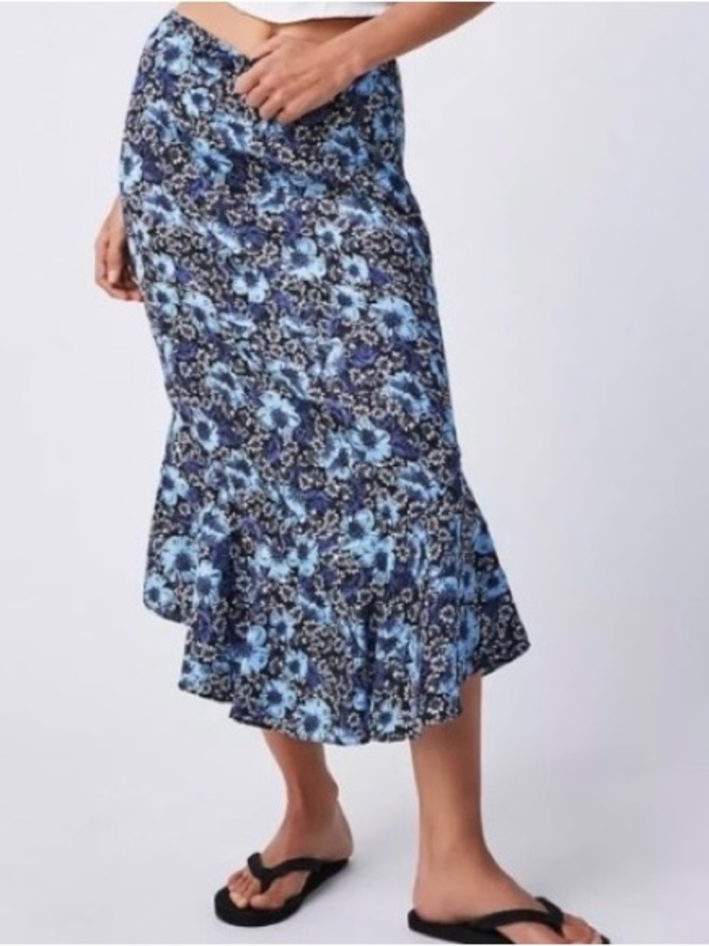 Free People Everything’s Rosie Midi Skirt Blue Floral 6